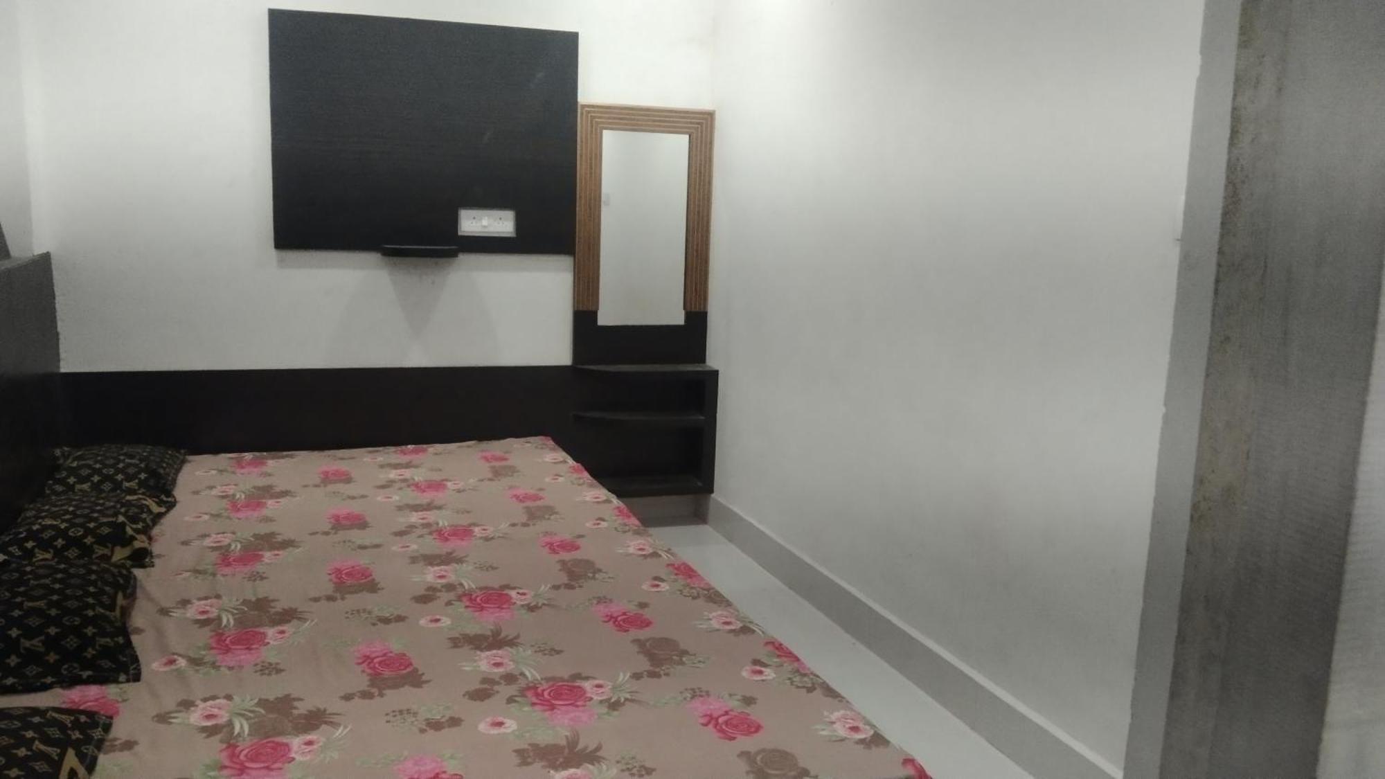 Hotel Mangal Dham, Deoghar Habitación foto